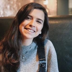 Meet your Posher, Michaela